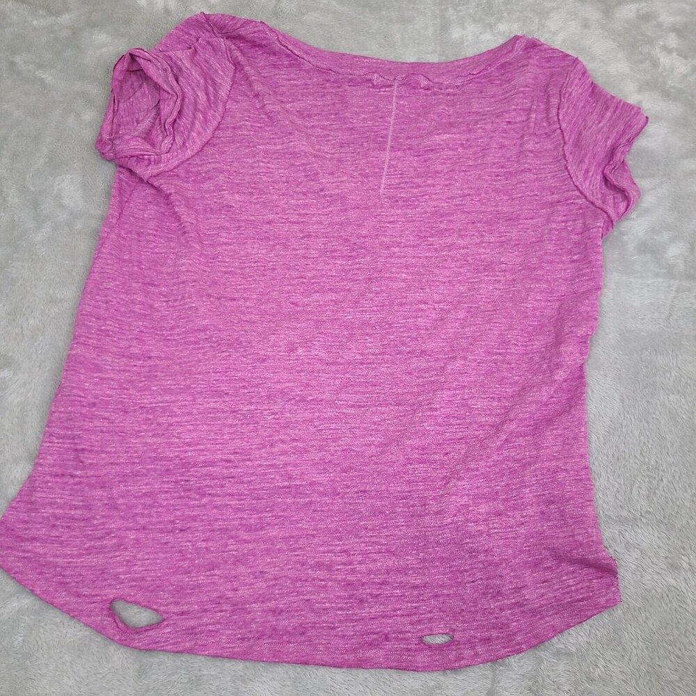 We the‎ Free Sundance Slouchy T-Shirt Azalea Pink Distressed V-Neck, Size M - Picture 5 of 6